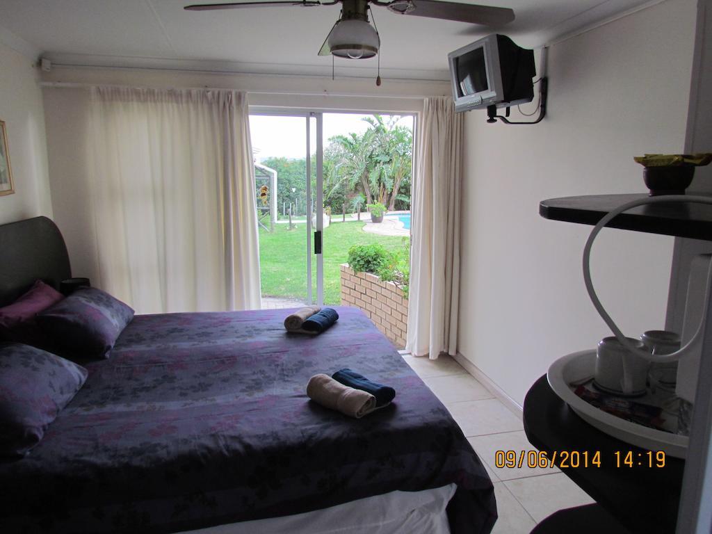 Blue Horizon Bay Guest House Van Stadensriviermond Rum bild