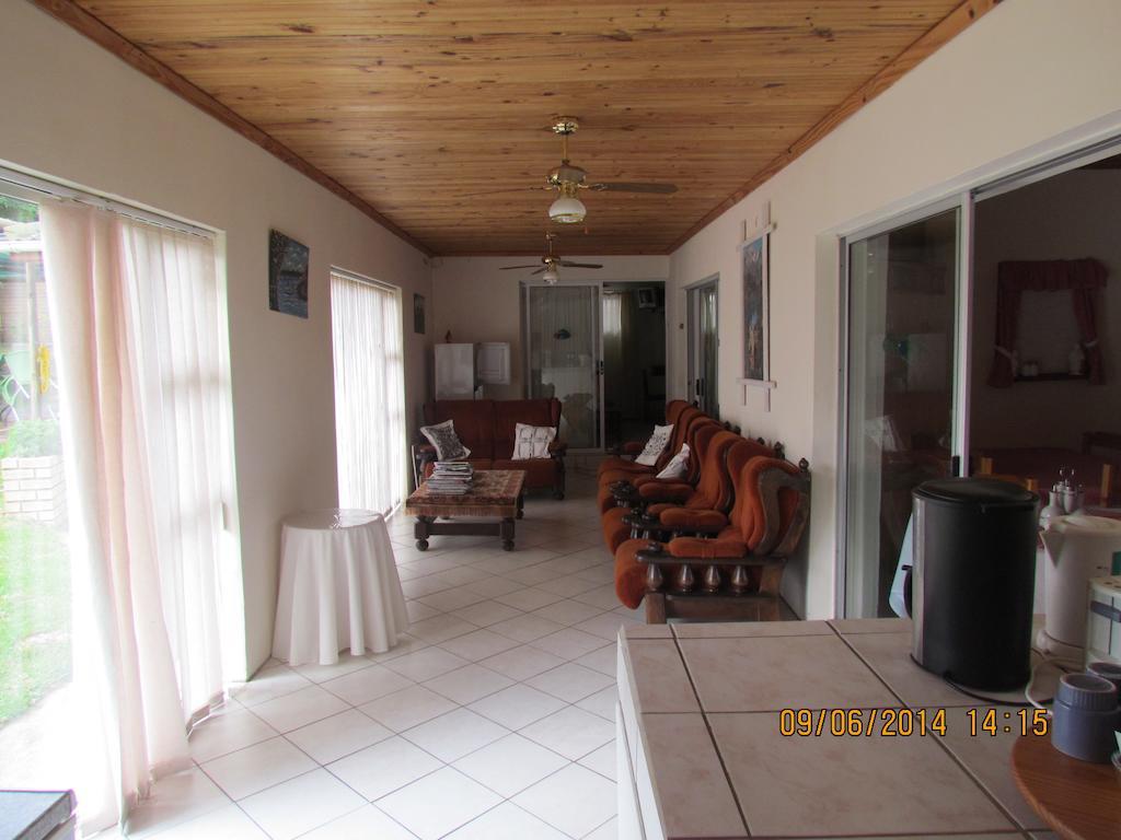 Blue Horizon Bay Guest House Van Stadensriviermond Rum bild