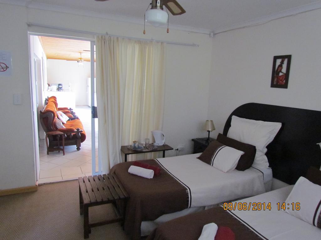 Blue Horizon Bay Guest House Van Stadensriviermond Rum bild