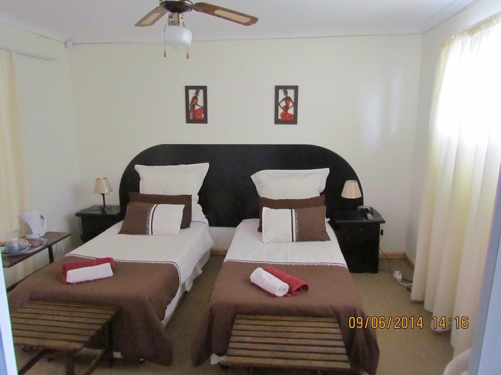 Blue Horizon Bay Guest House Van Stadensriviermond Rum bild